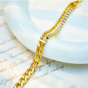 Asymmetric Cuban Chain 18k gold plated stainless steel bracelet